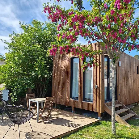 La Cabane De Lili Prune Goudargues Exterior photo